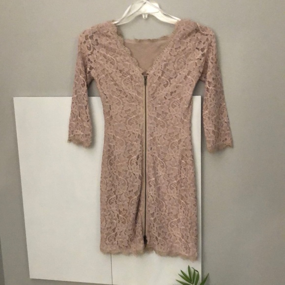Diane Von Furstenberg Zarita Dress Nude size 2 - Picture 4 of 4